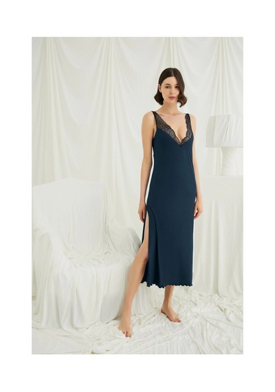 Aria's Closet Arias Closet Dantelli Dekolteli Ve Yırtmaçlı Gecelik Gece Mavisi