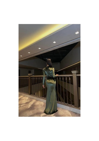 Genel Markalar Kadın Modern Tasarım V Yaka Taş Detaylı Uzun Kollu Abiye Elbise Haki - 925383534 Haki Genel Markalar Kadın Modern Tasarım V Yaka Taş Detaylı Uzun Kollu Abiye Elbise Haki - 925383534 Haki