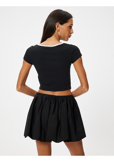 Koton Crop Tişört Bağlama Detaylı Kısa Kollu Slim Fit Siyah 4sal11079ık Siyah