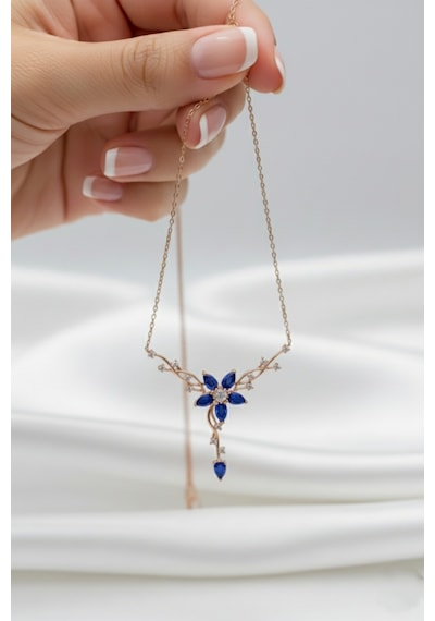 Çekirdekjewelry 925 Ayar Gümüş Safir Taşlı Sarmaşık Kolye Rose