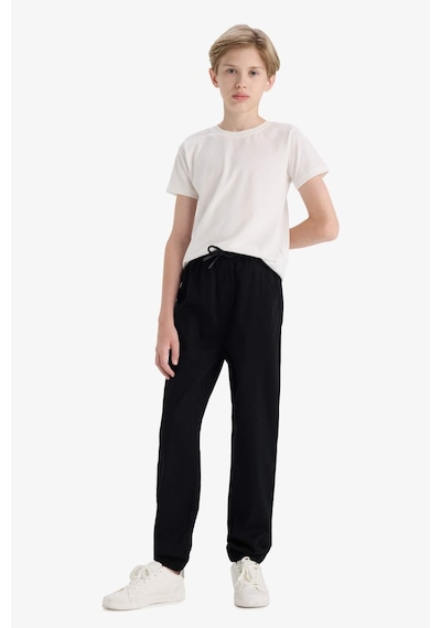 DeFacto Erkek Çocuk Beli Bağcıklı Lastikli Paça Cepli Basic Düz Siyah Jogger Gabardin Pantolon A9395A824WNBK81 DeFacto Erkek Çocuk Beli Bağcıklı Lastikli Paça Cepli Basic Düz Siyah Jogger Gabardin Pantolon A9395A824WNBK81