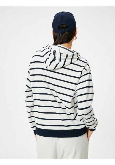 Koton Kapüşonlu Sweathirt Standart Kesim Ribanalı Lacivert Çizgili 4sak10365ek Lacivert Koton Kapüşonlu Sweathirt Standart Kesim Ribanalı Lacivert Çizgili 4sak10365ek Lacivert