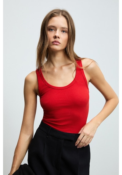 Ethıquet Lıllesol Kadın Fitilli Görünümlü Slim Fit Vücuda Oturan Havuz Yakalı Pamuklu Basic Kırmızı Ethıquet Lıllesol Kadın Fitilli Görünümlü Slim Fit Vücuda Oturan Havuz Yakalı Pamuklu Basic Kırmızı