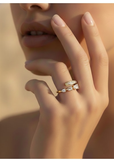 Ayarlanabilir Damla Model Zirkon Taşlı Gold Renk Çelik Yüzük Altın