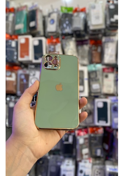 Apple Uyumlu iPhone 13 Pro Uyumlu Logolu Voit Parlak Kılıf Yeşil Kenarlar Gold -