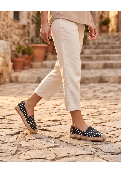 Futsishoes Lucıa Siyah Puantiyeli Hakiki Deri Dikiş Detaylı Kadın Espadril