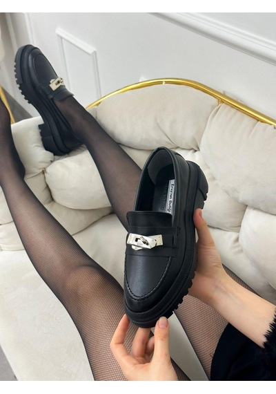 Erva'nın Butiği Siyah Cilt Chain Toka Detay Kadın Loafer-4876
