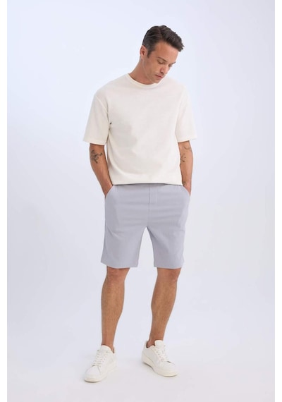 Defacto Regular Fit Beli Bağcıklı Dokulu Bermuda Şort D9451ax25spgr89 Gri Defacto Regular Fit Beli Bağcıklı Dokulu Bermuda Şort D9451ax25spgr89 Gri