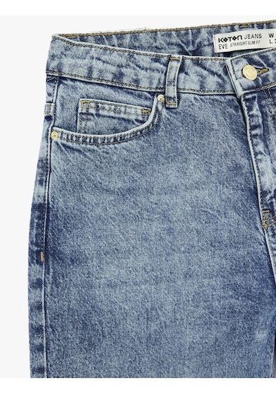 Koton Pamuklu Cepli Düğmeli Normal Bel Düz Paça Denim Pantolon - Slim Straight Jeans Açık İndigo 6sal40016md Açık İndigo Koton Pamuklu Cepli Düğmeli Normal Bel Düz Paça Denim Pantolon - Slim Straight Jeans Açık İndigo 6sal40016md Açık İndigo