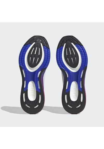 ADİDAS PUREBOOST ERKEK SPOR AYAKKABI HQ8585 Beyaz