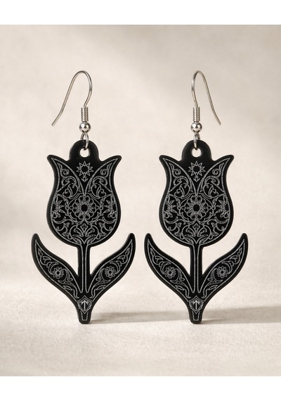 Tamgacrafts Lale Motifli Siyah Akrilik Sallantılı Küpe - Özel Seri 4 Cm