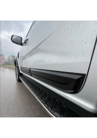 Ford Ranger 2023+ Kapı Kaplama Kapı Plastiği Parlak Siyah
