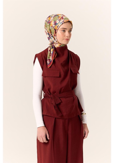Silk Home Organik Pamuk İpek Eşarp Lacivert Çilek Kırmızısı Çiçek Desenli Tok Duruşlu 90x90 Çok Renkli
