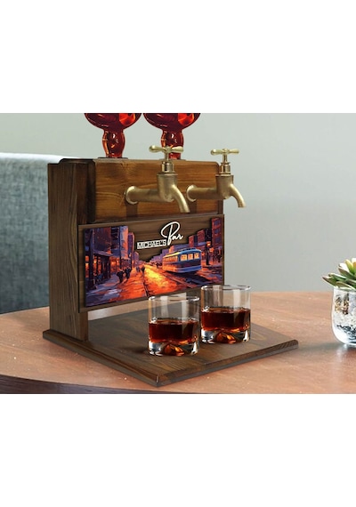 Bk Gift Kişiye Özel Kabartma Manzara Tasarımlı İsimli Çift Musluklu Doğal Ahşap İçki Standı-26, İçki Standı, Doğum Günü Hediyesi, Ev Hediyesi Bitmeyen