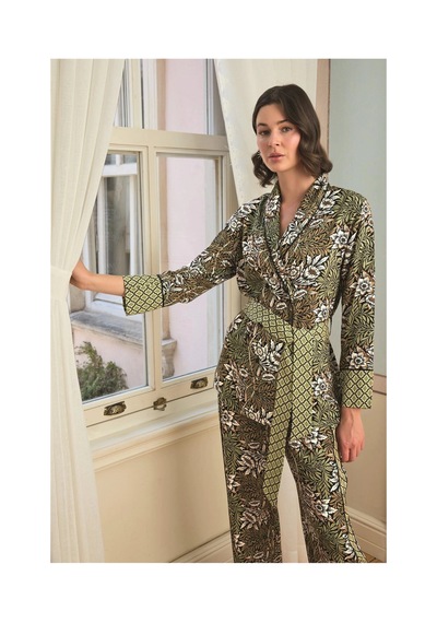 Litae Herşeytrend Çiçek Yaprak Ve Etnik Desenli Pijama Takımı Siyah