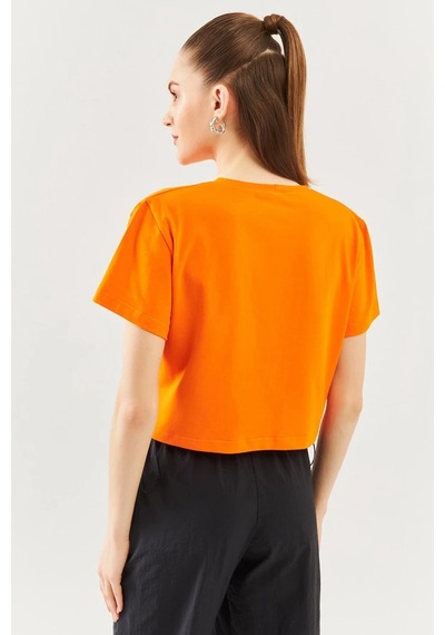 Kadın Rahat %100 Pamuklu Penye Bisiklet Yaka Kısa Kol Basic Crop T-shirt Turuncu