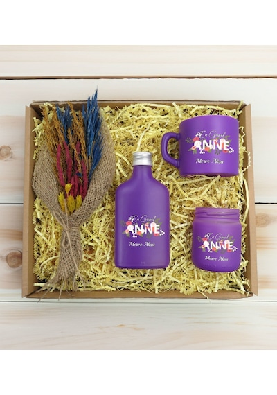 Bk Gift Kişiye Özel İsimli Dtf Anne Temalı Mor Kahve Fincanı & Kolonya & Mum & El Yapımı Kuru Çiçek Buketi Hediye Seti-1, Anneye Hediye, Anneler Günü