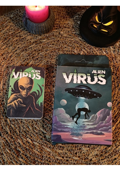 Virüs Alien Strateji Oyun Kartları - Kese Hediyeli 50 Kart