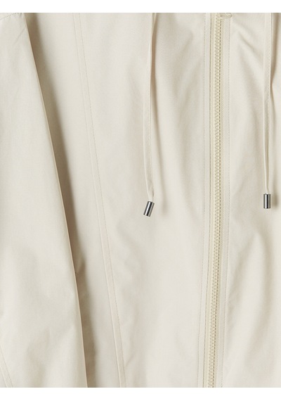 Lcw Comfort Bej Kapüşonlu Oversize Kadın Yağmurluk Lcw Comfort Bej Kapüşonlu Oversize Kadın Yağmurluk