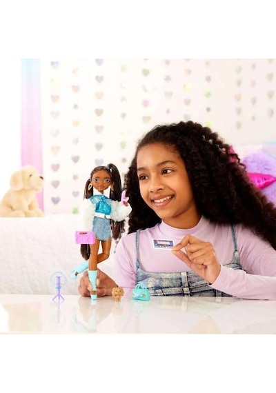 Barbie Dream Besties Ana Karakter Bebeklers Brooklyn HYC22