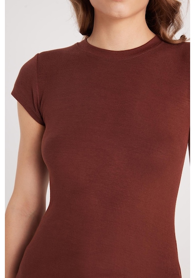Tudors Kadın Slim Fit Dar Kesim Bisiklet Yaka Viskon Kumaş Ultra Soft Kahverengi Tişört-37796 Kahverengi