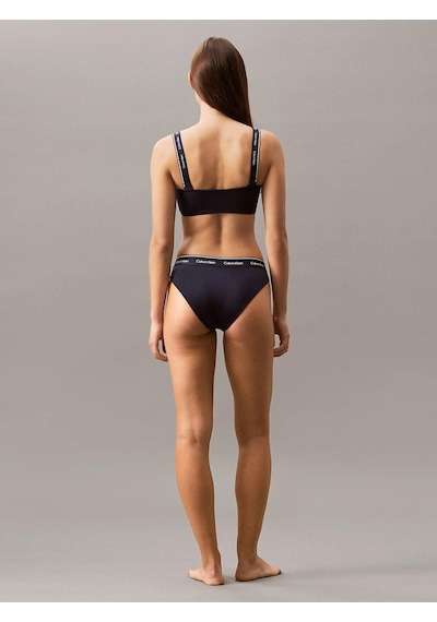 Kadın Calvin Klein İmzalı Elastik Bel Bandı Orta Yüksek Bel Lacivert Bikini Altı Kw0kw02428-cef-7766 Lacivert Kadın Calvin Klein İmzalı Elastik Bel Bandı Orta Yüksek Bel Lacivert Bikini Altı Kw0kw02428-cef-7766 Lacivert