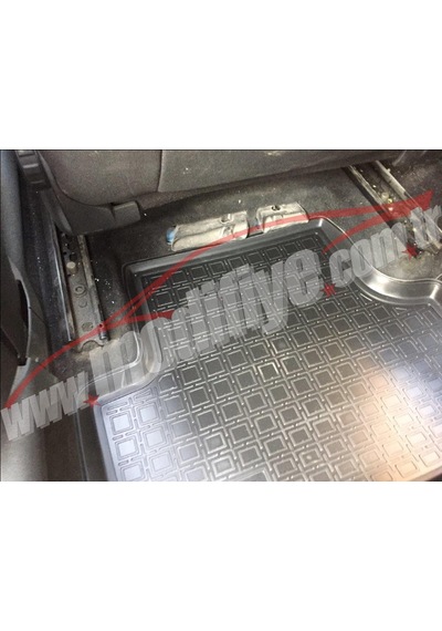 Seat Leon Havuzlu Paspası Seat Leon Araç Içi Koruma Paspası
