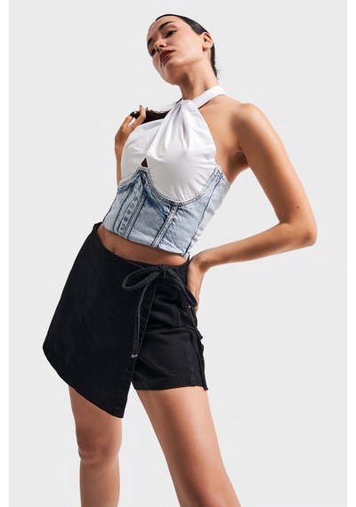 it's basic Kadın Taşlanmış Siyah Renk Belden Bağcıklı Denim Şort Etek