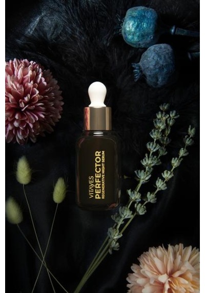 Vitayes Perfector Rejeneratif Yenileyici Gece Yüz Serumu 30 ML