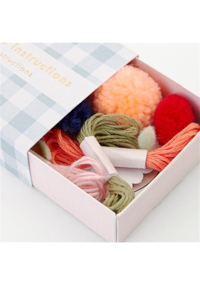 Meri Meri - Bunny Embroidery Kit - Tavşanlı Nakış İşleme Seti 0-99