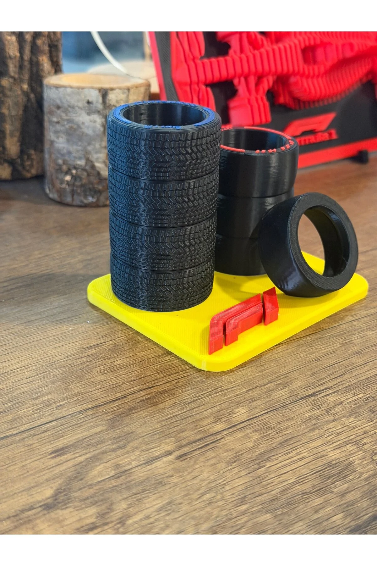 Formula 1 Temalı Lastik Tasarımlı 3d Yazıcı Kalemlik - F1 Ofis Aksesuarı Ve Hediye Çok Renkli