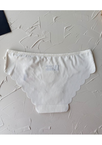 Mikro Lazer Kaşkorse Fitilli Kumaş Normal Bel Dikişsiz Slip/külot Ekru