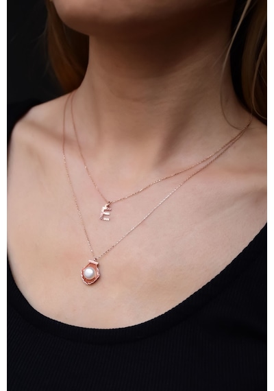 925 Ayar Gümüş Rose Kaplama Asansörlü Inci Taşlı Istiridye Kristal Kesim E Harf Kolye UVPTS100186