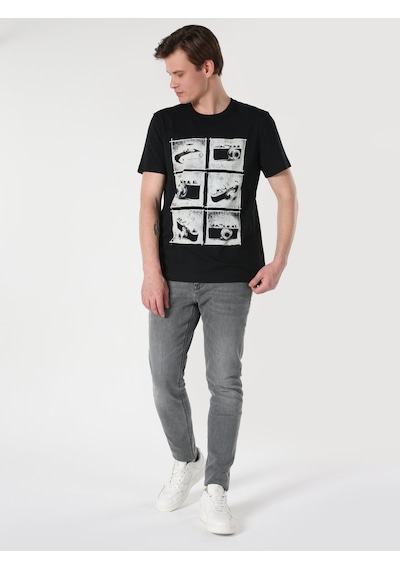 Colin'S Regular Fit Bisiklet Yaka Baskılı Siyah Erkek Kısa Kol Tişört Cl1063158_Q1.V1_Blk Colin'S Regular Fit Bisiklet Yaka Baskılı Siyah Erkek Kısa Kol Tişört Cl1063158_Q1.V1_Blk
