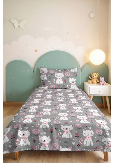 Evimde Bambaşka Kedi Gri Kız Çocuk Pike Takımı - Çiçekli Pembe Bebek Odası Mevsimlik Yatak Örtüsü - 160x220 CM Evimde Bambaşka Kedi Gri Kız Çocuk Pike Takımı - Çiçekli Pembe Bebek Odası Mevsimlik Yatak Örtüsü - 160x220 CM