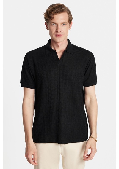 Tudors Erkek Slim Fit Dar Kesim Viskon Kumaş Desenli Düz Pike Düğmesiz Siyah Polo Yaka Tişört-34597 Siyah Tudors Erkek Slim Fit Dar Kesim Viskon Kumaş Desenli Düz Pike Düğmesiz Siyah Polo Yaka Tişört-34597 Siyah