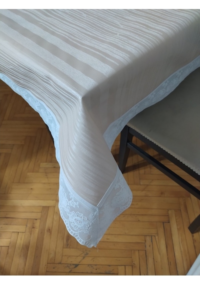 Pvc Dantel Kenar Muşamba Masa Örtüsü 140X180Cm