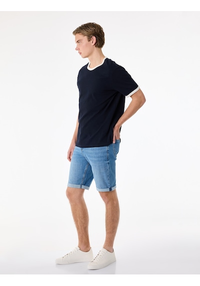 Koton Normal Bel Pamuklu Bermuda Slim Fit Jean Şort Orta İndigo 6sam40285nd Koton Normal Bel Pamuklu Bermuda Slim Fit Jean Şort Orta İndigo 6sam40285nd