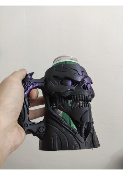 Cyberdemon Tasarımlı 0.5l Kutu İçecek Tutucu Ve Dekoratif Kupa Düz Siyah Renk