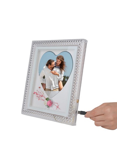 Kalpli Led Işıklı Kristal Fotoğraf Çerçevesi 20 25 Cm Kişiye Özel Fotoğraf Baskısı Dahil