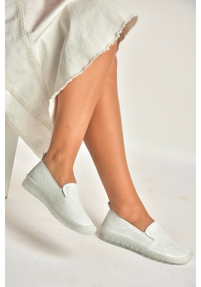Fox Shoes Y555117003 Beyaz Hakiki Deri Comford Ortopedik Taban Kadın Ayakkabı Beyaz
