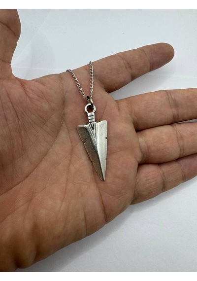 Triangle Ok Ucu Figürlü Metal Kolye 60 Cm Zincir Modern Ve Şık Geometrik Tasarım Çok renkli