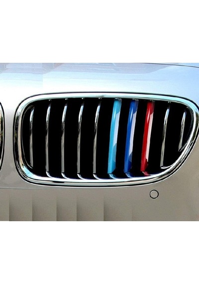 Bmw F10 M Stil Panjur Şeridi 2011 - 2013 Uyumlu Böbrek Klipsi  Panjura Uyar  -