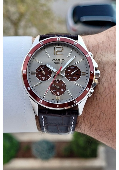 Casio Csıste185 Erkek Kol Saati