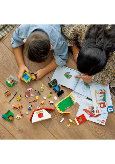 LEGO® City 60346 Ahır ve Çiftlik Hayvanları 230 Parça