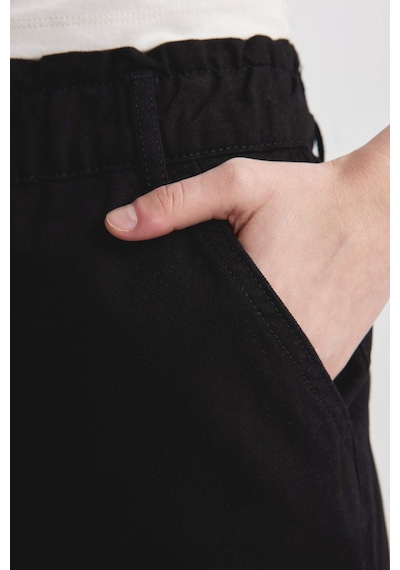 DeFacto Paperbag Gabardin Kumaş Pantolon Yüksek Bel Cepli Basic Düz Standart Paça S2790AZ24SMBK27 DeFacto Paperbag Gabardin Kumaş Pantolon Yüksek Bel Cepli Basic Düz Standart Paça S2790AZ24SMBK27