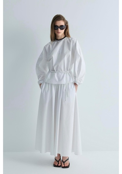 Suud Collection Beyaz Lara Kemerli Bluz