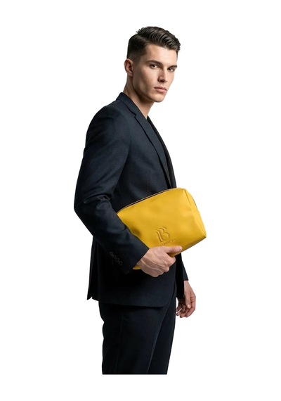 Mustard Core Grooming Case