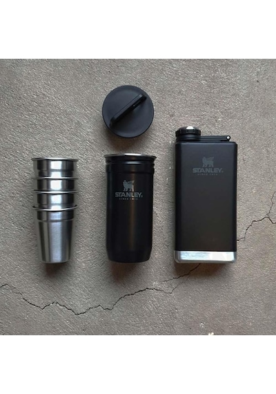 Stanley Adventure Çelik Shot Bardak Ve Matara Seti - Matte Black Pebble