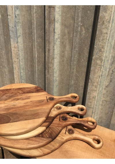 Ahşap Doğal Ceviz Kesme Ve Sunum Tahtası, Peynir Ve Pizza Tabağı, Kişiye Özel Farklı Desen 36x25 Cm Ahşap